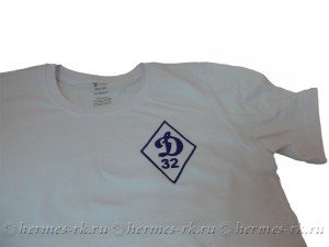 Вышивка символики на футболке