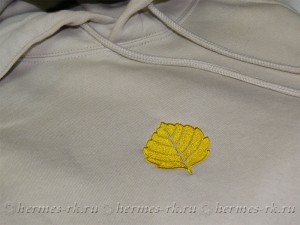 Вышивка рисунка на толстовке