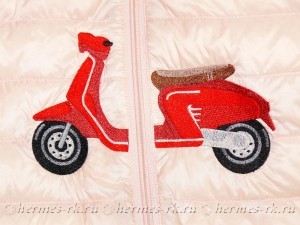 Вышивка на куртке