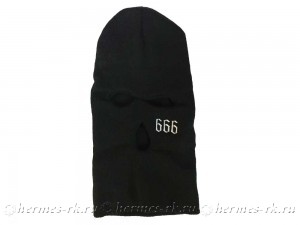 Вышивка на черной балаклаве