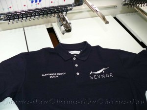 Именная вышивка на поло