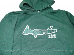 Вышивка на зеленой худи
