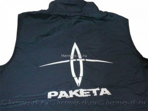 Вышивка логотипа на жилетах