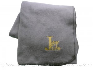 Серый флисовый плед с логотипом