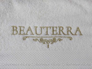 Вышивка золотом на полотенцах