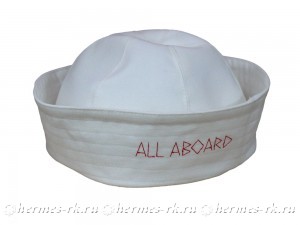 Вышивка на белой панаме