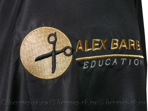 Вышивка металлизированными нитками на пеньюаре