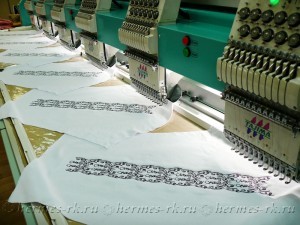 Вышивка на крое рукавов