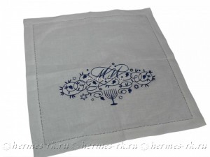 Красивая вышивка на салфетках