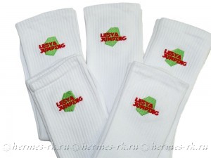 Декоративная вышивка на носках