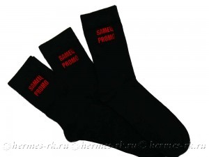 Вышивка на черных носках