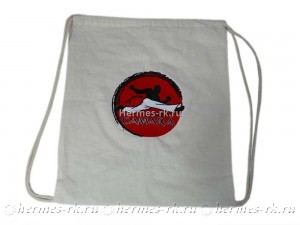 Рюкзак с вышивкой логотипа на заказ