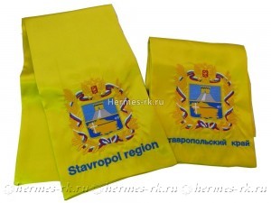 Вышивка на атласных шарфах