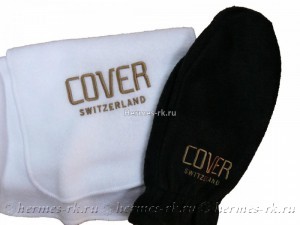 Вышивка логотипа на шарфе и варежках