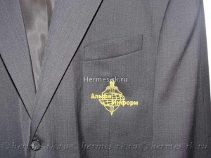 Вышивка на пиджаке металлизированными нитками