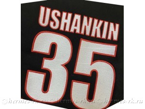 Вышивка номера на толстовке