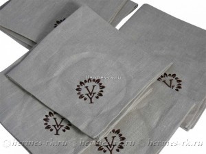 Машинная вышивка на салфетках