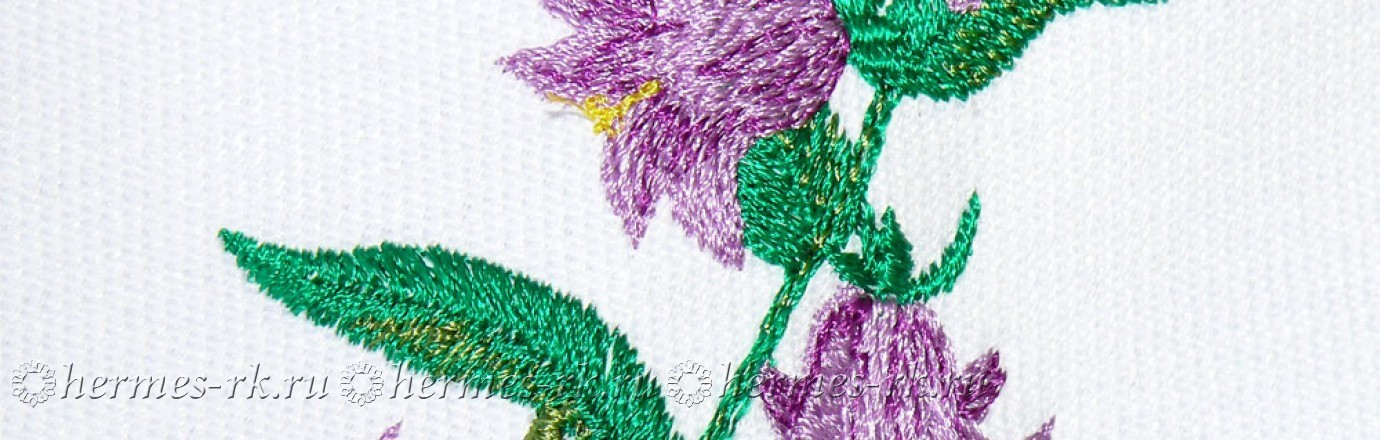 Вышивка на скатерти