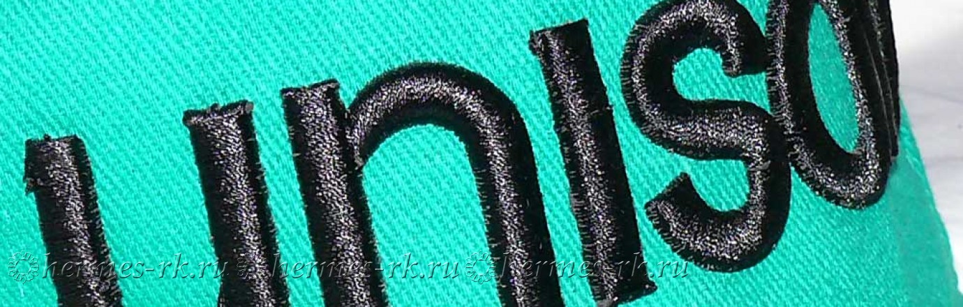 3d вышивка на зеленой  бейсболке