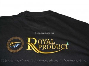 Эффектные корпоративные футболки с вышитым логотипом