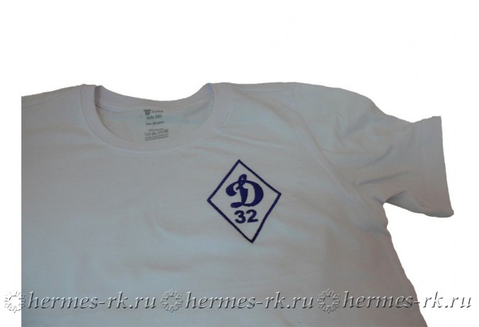 Вышивка эмблемы на футболке для болельщиков и спортклубов