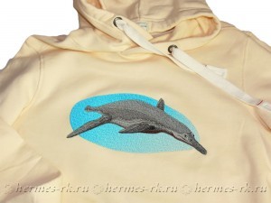 Вышивка на толстовках