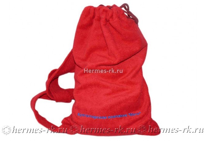 Вышивка на махровом рюкзаке