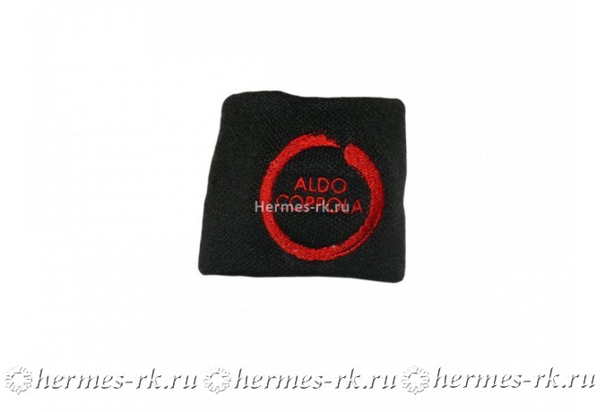 Машинная вышивка на напульснике