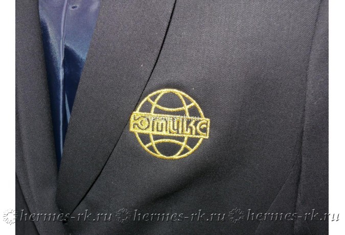 Вышивка на пиджаке