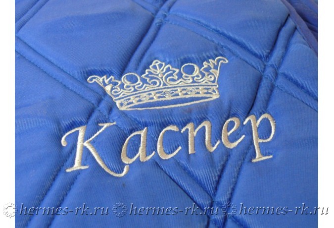 Вышивка на вальтрапах и попонах