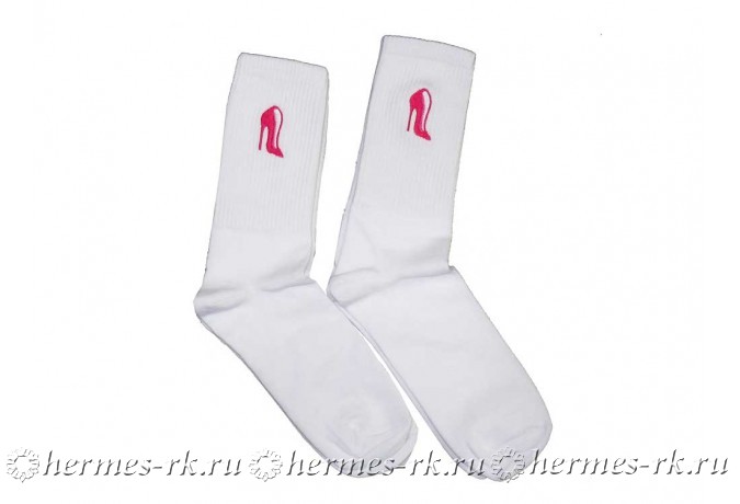 Вышивка на носках — новые работы